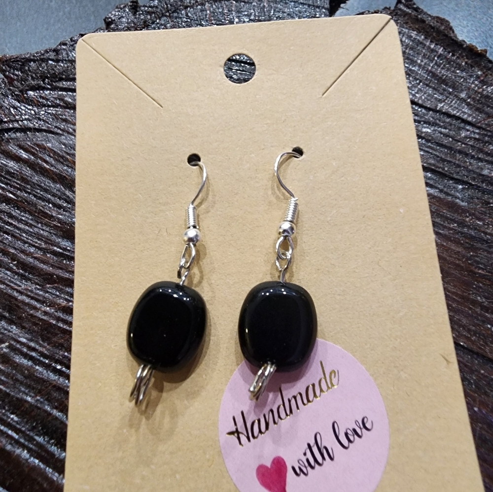 Handmade Rounded Square Beaded Earrings